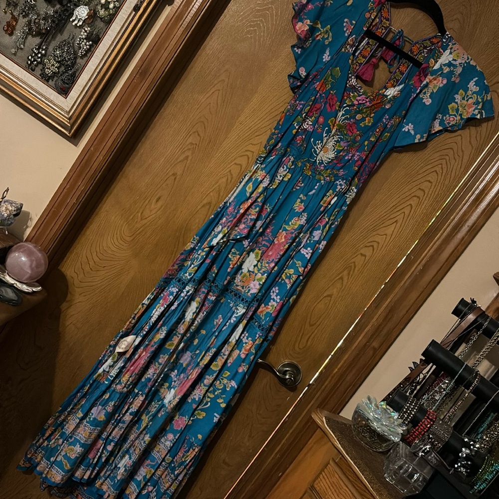 Tulle and Batiste Floral Blue Maxi Dress Size Medium